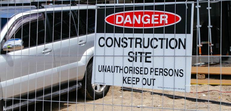banner-worksite-2-constrcution-danger