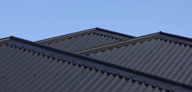 banner-business-27-triple-black-roof-gables