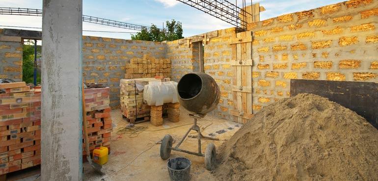 banner-compliance-14-cement-mixer-bricks