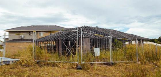 banner-complaints-1-non-completion-house-fenced-up
